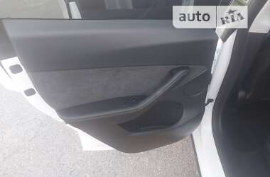 Позашляховик / Кросовер Tesla Model Y 2023 в Овідіополі