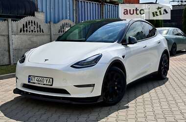 Позашляховик / Кросовер Tesla Model Y 2022 в Івано-Франківську