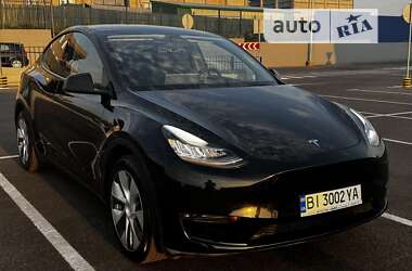 Позашляховик / Кросовер Tesla Model Y 2022 в Києві