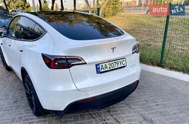 Внедорожник / Кроссовер Tesla Model Y 2022 в 