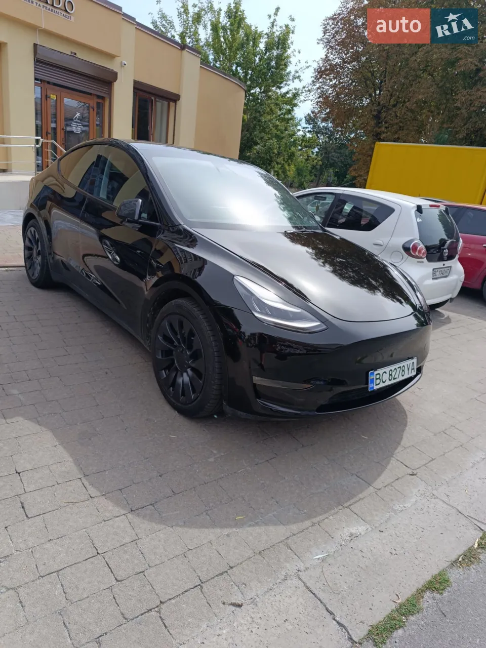 2022 Tesla Model Y - мініатюра 10