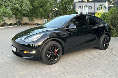 Внедорожник / Кроссовер Tesla Model Y 2020 в 
