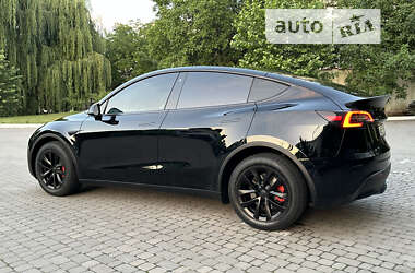 Внедорожник / Кроссовер Tesla Model Y 2020 в 