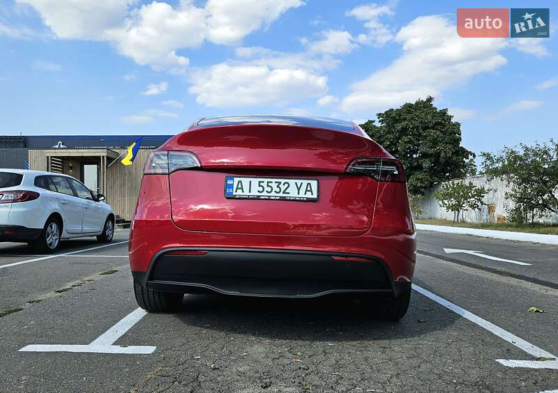 Позашляховик / Кросовер Tesla Model Y 2023 в Києві