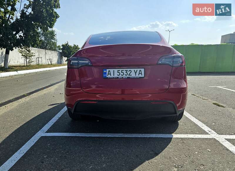 Позашляховик / Кросовер Tesla Model Y 2023 в Києві