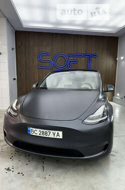 Внедорожник / Кроссовер Tesla Model Y 2020 в Львове