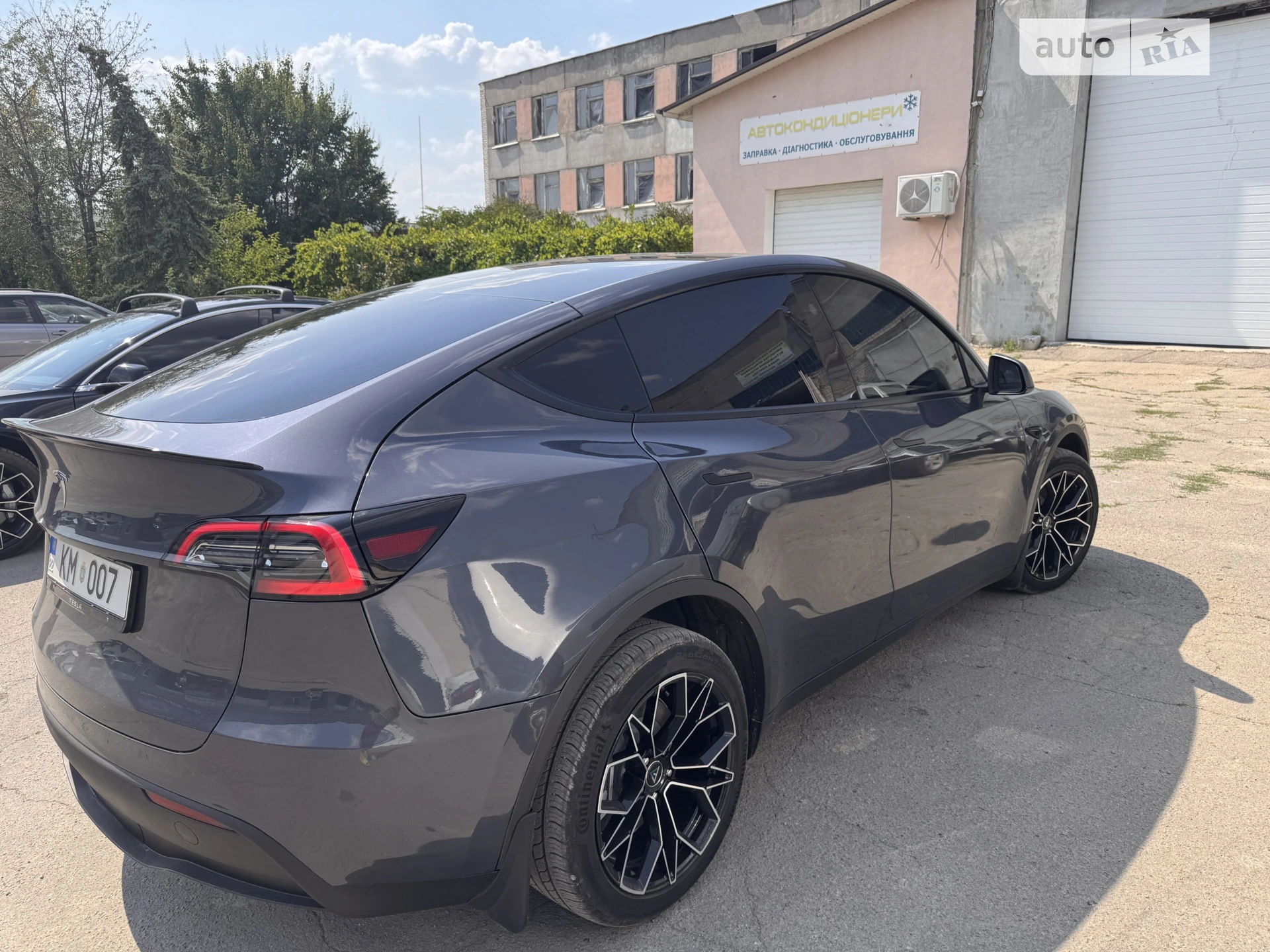 2023 Tesla Model Y - мініатюра 2