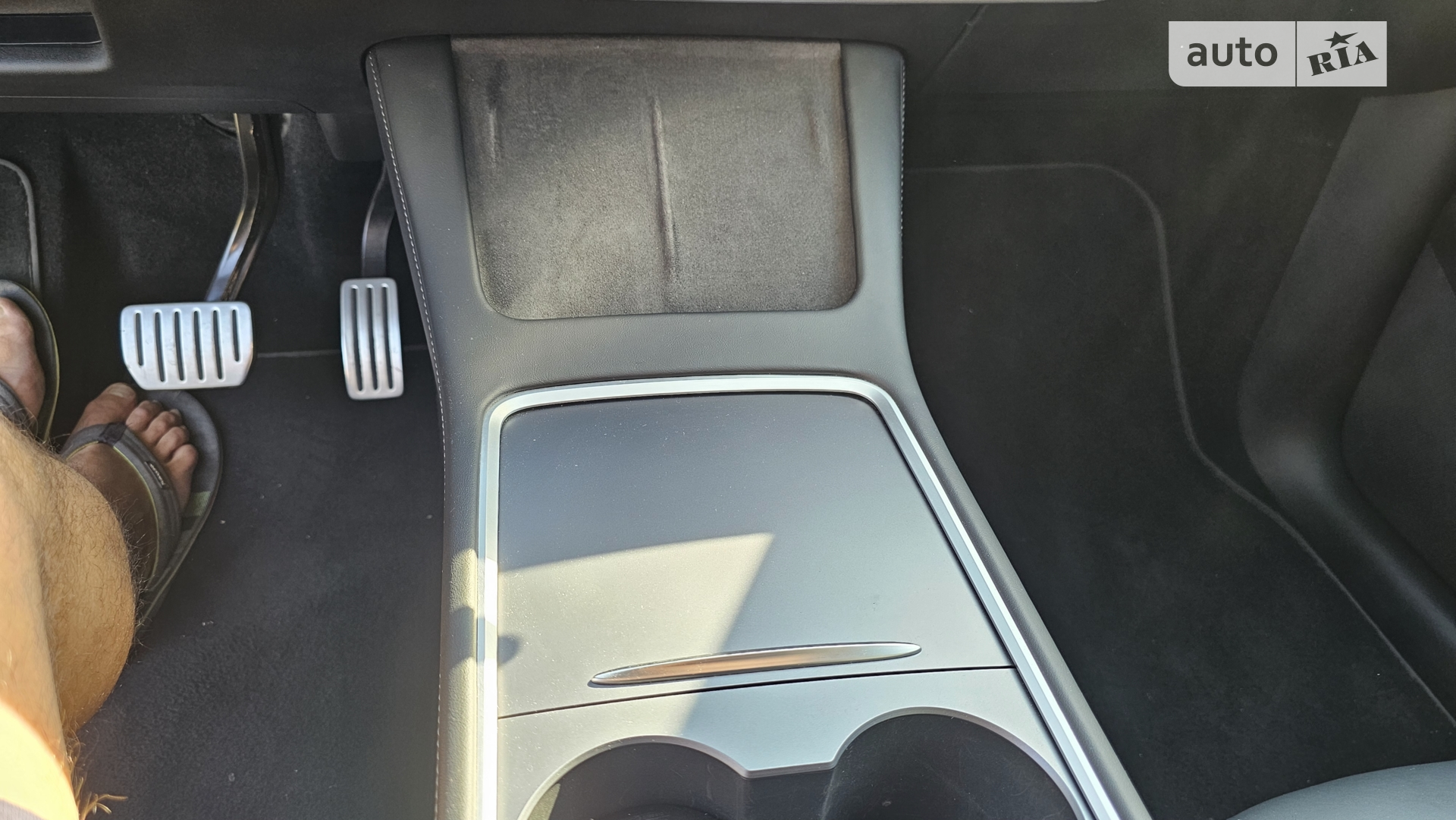 2023 Tesla Model Y - мініатюра 42