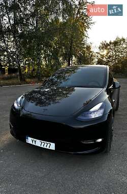 Внедорожник / Кроссовер Tesla Model Y 2021 в 
