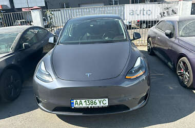 Позашляховик / Кросовер Tesla Model Y 2022 в Києві