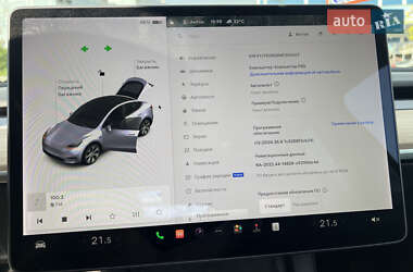 Внедорожник / Кроссовер Tesla Model Y 2021 в 