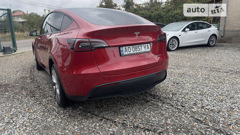Внедорожник / Кроссовер Tesla Model Y 2023 в Виноградове фото 7 Внедорожник / Кроссовер Tesla Model Y 2023 в Виноградове