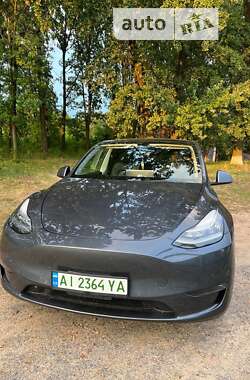 Внедорожник / Кроссовер Tesla Model Y 2020 в Киеве