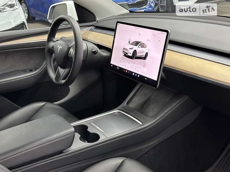 Внедорожник / Кроссовер Tesla Model Y 2022 в Харькове