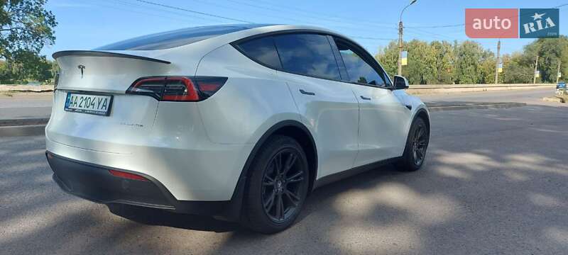 Внедорожник / Кроссовер Tesla Model Y 2020 в Умани