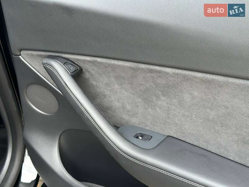 Внедорожник / Кроссовер Tesla Model Y 2021 в Одессе