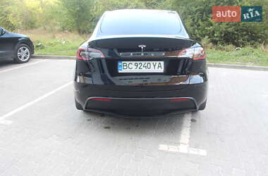 Позашляховик / Кросовер Tesla Model Y 2021 в Львові