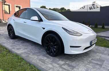 Внедорожник / Кроссовер Tesla Model Y 2020 в Ровно