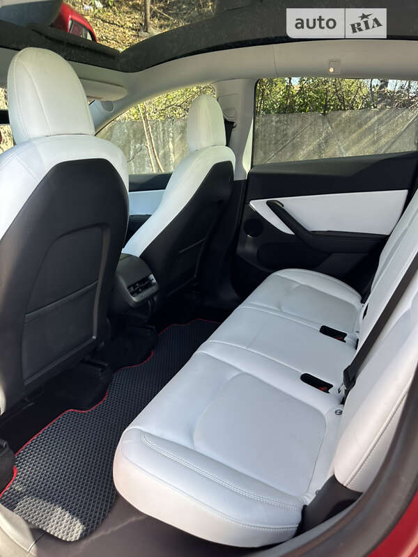 Внедорожник / Кроссовер Tesla Model Y 2022 в Ивано-Франковске фото 35 Внедорожник / Кроссовер Tesla Model Y 2022 в Ивано-Франковске