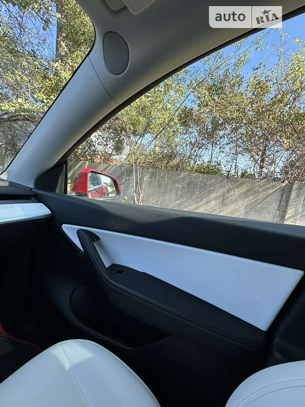 Внедорожник / Кроссовер Tesla Model Y 2022 в Ивано-Франковске фото 47 Внедорожник / Кроссовер Tesla Model Y 2022 в Ивано-Франковске