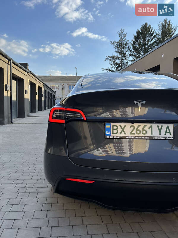 Внедорожник / Кроссовер Tesla Model Y 2021 в Каменец-Подольском