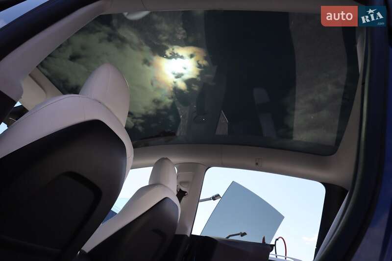 Внедорожник / Кроссовер Tesla Model Y 2020 в Виннице