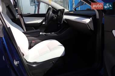 Внедорожник / Кроссовер Tesla Model Y 2020 в 