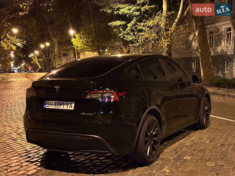 Внедорожник / Кроссовер Tesla Model Y 2021 в Одессе