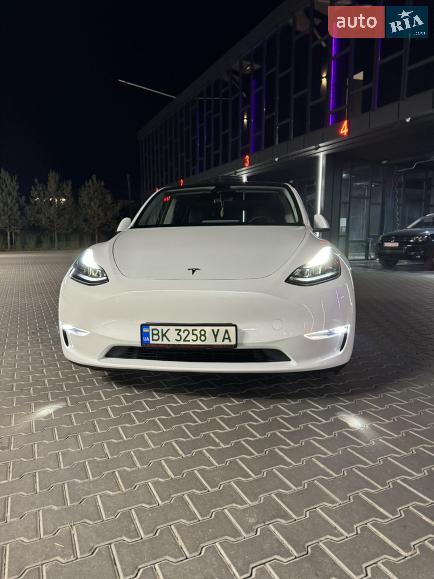 2023 Tesla Model Y - мініатюра 8