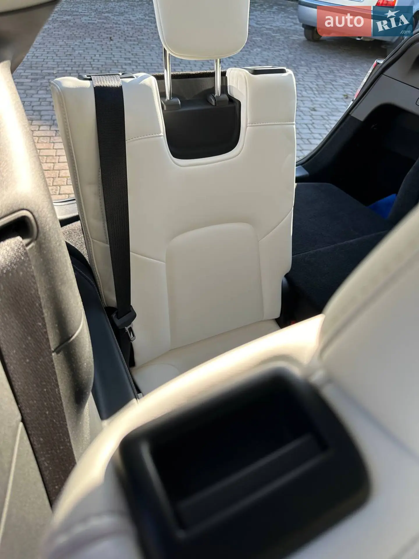 2021 Tesla Model Y - мініатюра 28