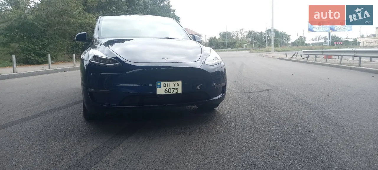 2022 Tesla Model Y - мініатюра 23