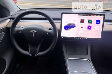 Позашляховик / Кросовер Tesla Model Y 2023 в Львові