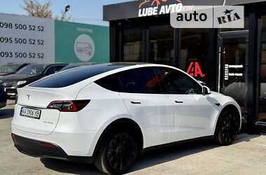 Внедорожник / Кроссовер Tesla Model Y 2023 в Киеве