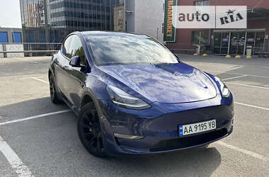 Внедорожник / Кроссовер Tesla Model Y 2020 в Киеве