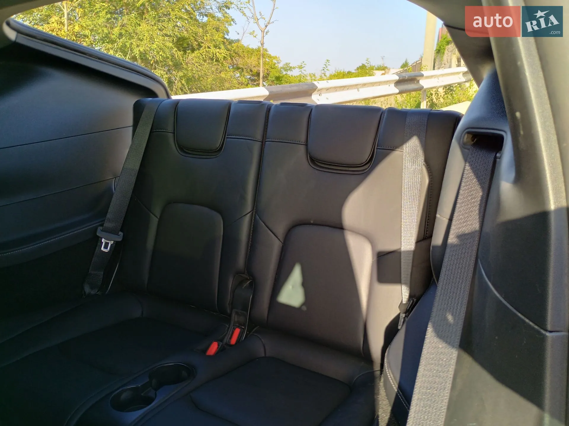 2022 Tesla Model Y - мініатюра 5