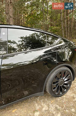 Внедорожник / Кроссовер Tesla Model Y 2021 в Полтаве