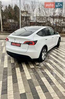 Внедорожник / Кроссовер Tesla Model Y 2021 в Киеве