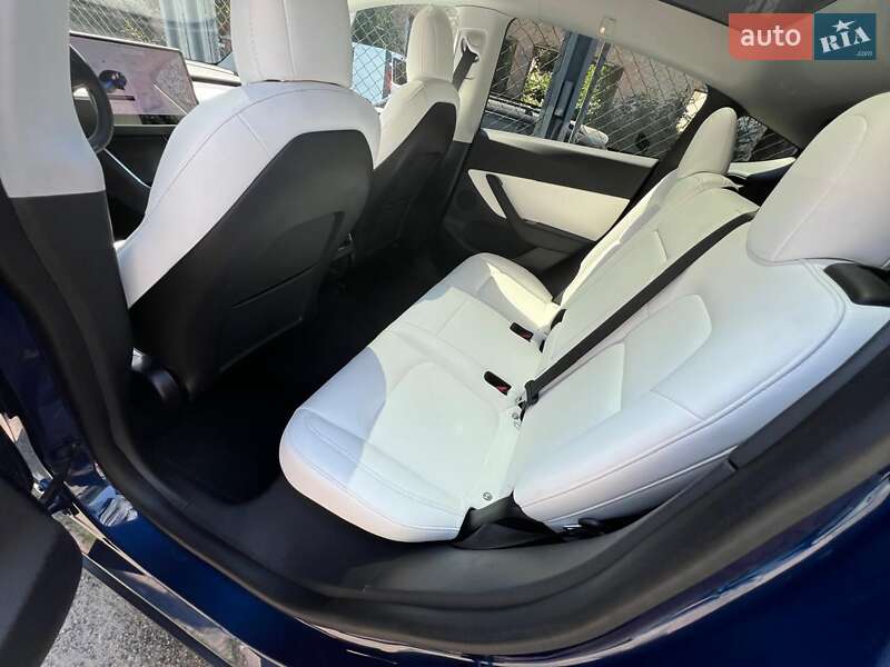 Внедорожник / Кроссовер Tesla Model Y 2020 в Виннице