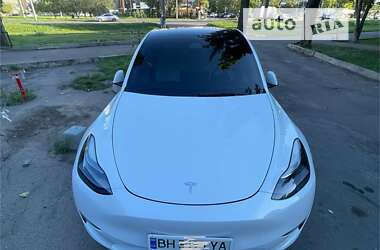 Внедорожник / Кроссовер Tesla Model Y 2021 в Одессе