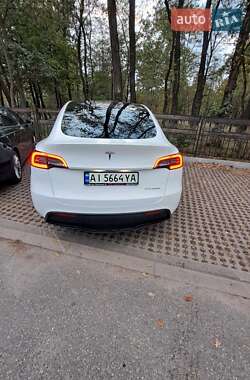 Внедорожник / Кроссовер Tesla Model Y 2020 в 