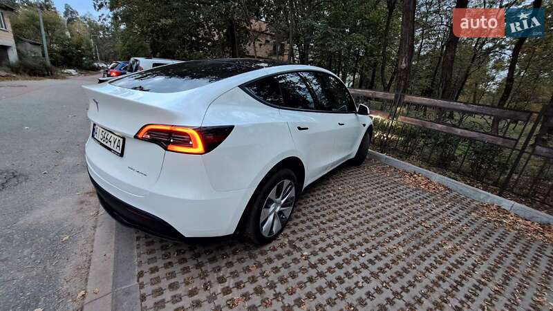 Позашляховик / Кросовер Tesla Model Y 2020 в Києві