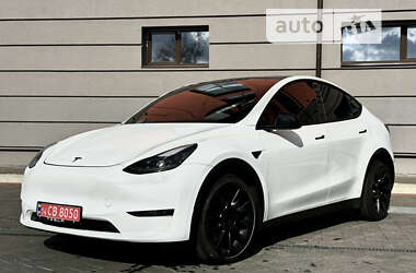 Позашляховик / Кросовер Tesla Model Y 2023 в Трускавці