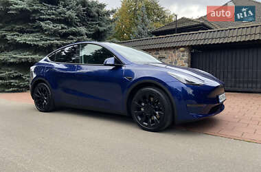 Внедорожник / Кроссовер Tesla Model Y 2023 в 