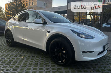 Внедорожник / Кроссовер Tesla Model Y 2022 в Тернополе