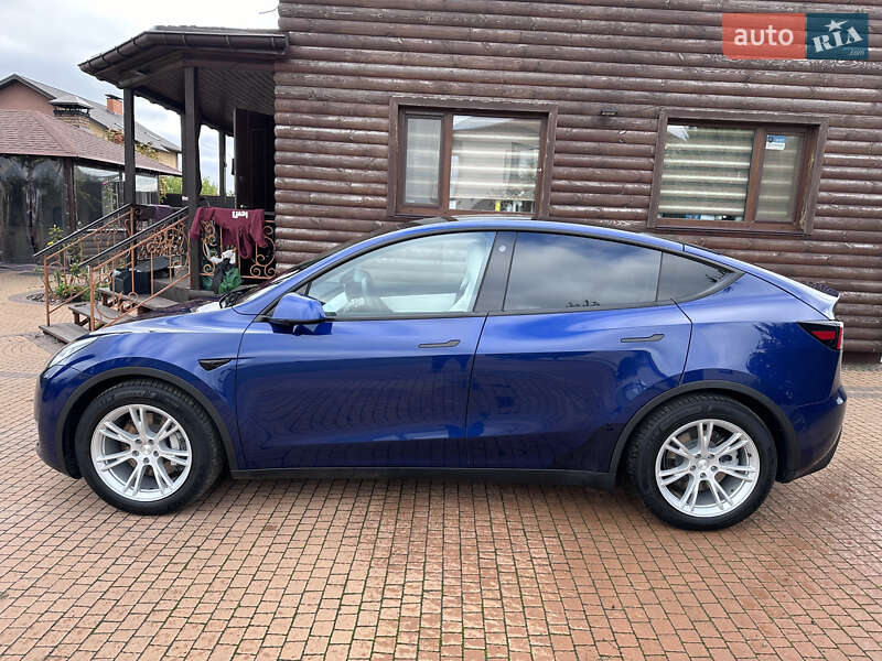 Внедорожник / Кроссовер Tesla Model Y 2021 в Киеве фото 5 Внедорожник / Кроссовер Tesla Model Y 2021 в Киеве
