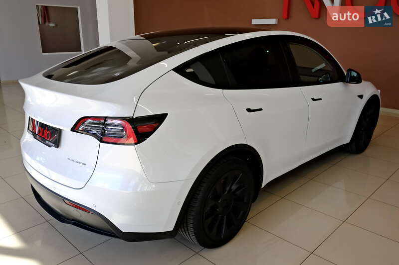 Внедорожник / Кроссовер Tesla Model Y 2020 в Одессе