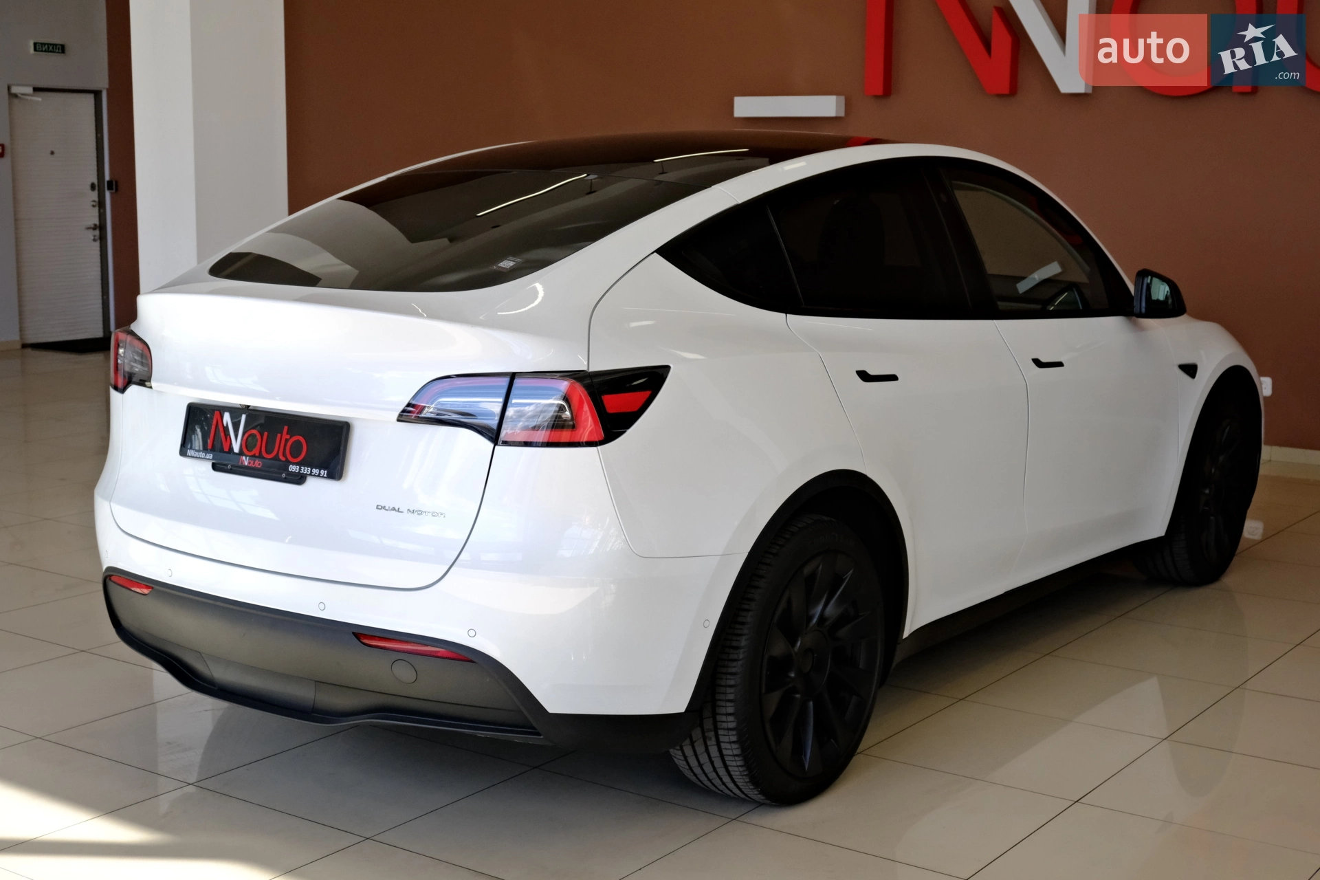 2020 Tesla Model Y - мініатюра 23