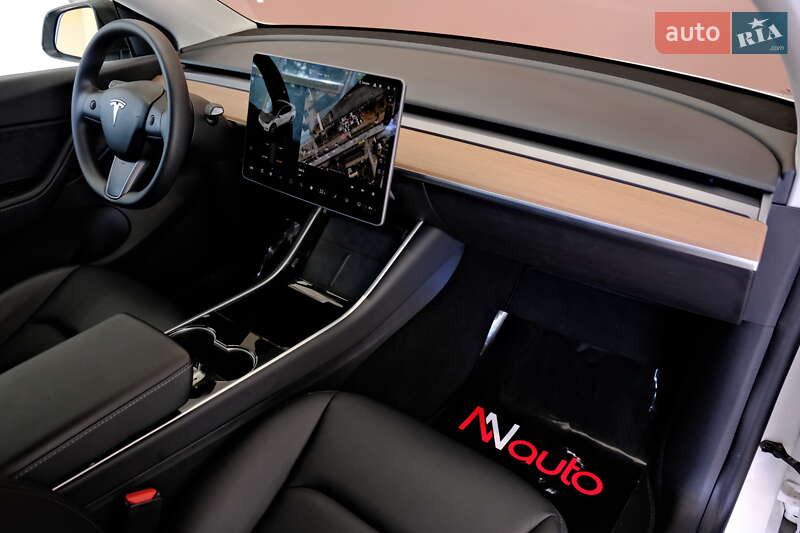 Внедорожник / Кроссовер Tesla Model Y 2020 в Одессе