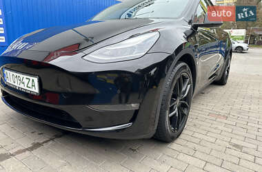 Внедорожник / Кроссовер Tesla Model Y 2021 в 