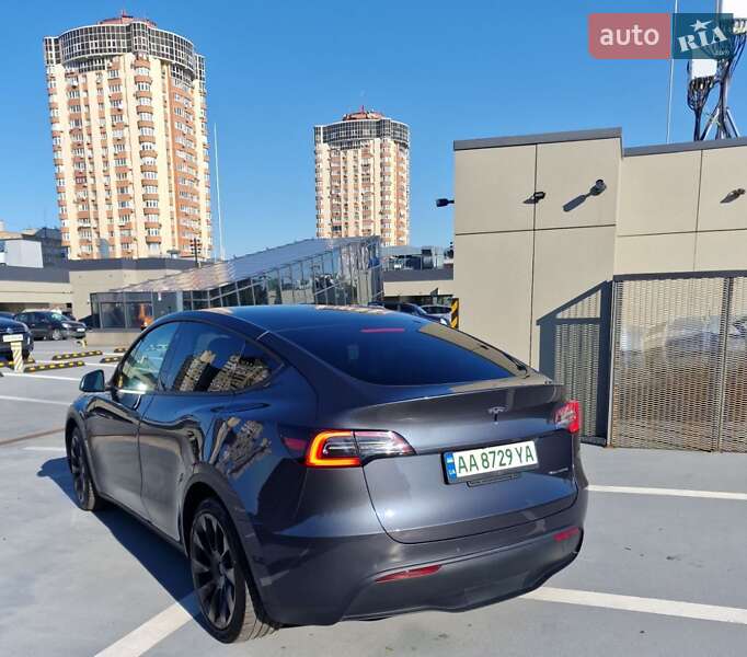 Внедорожник / Кроссовер Tesla Model Y 2021 в Киеве